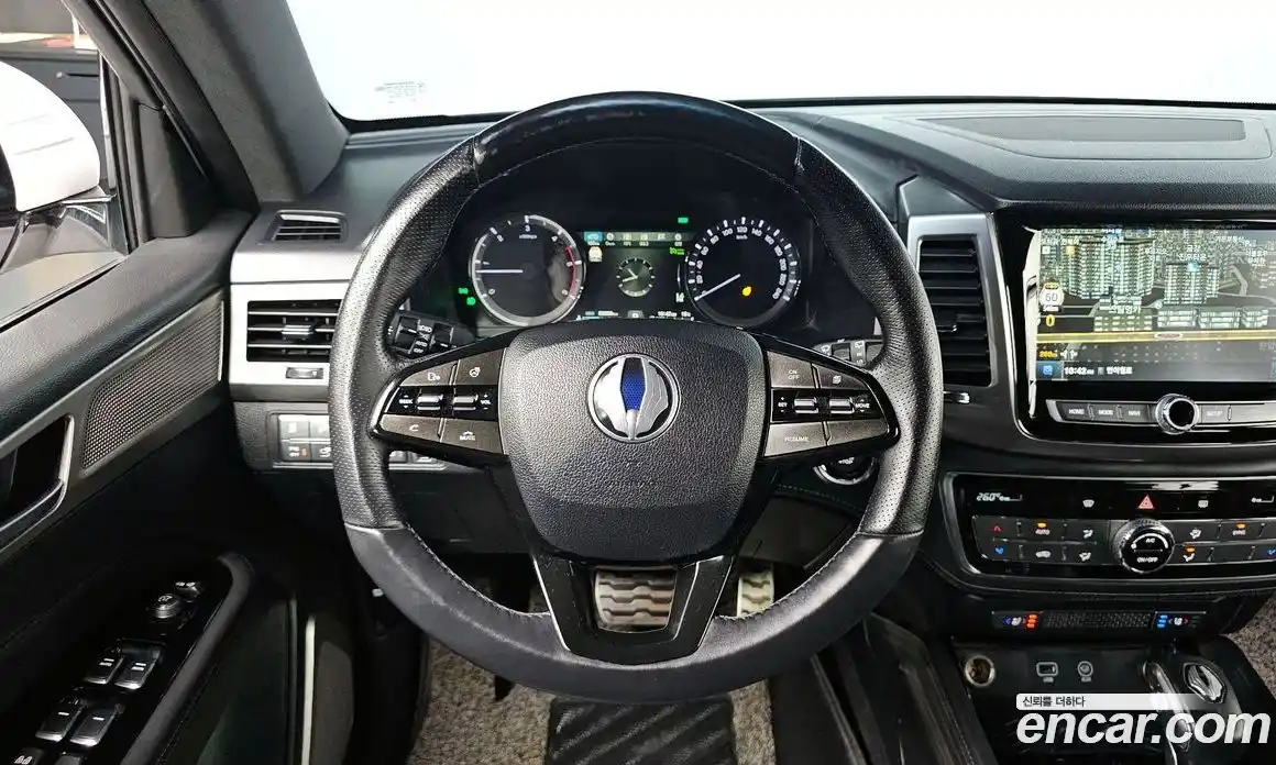 SsangYong Rexton 2018 2.2 Автомат в Москве № 1237792, фото 13