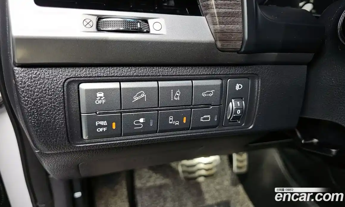 SsangYong Rexton 2018 2.2 Автомат в Москве № 1237792, фото 14