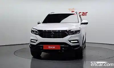 SsangYong Rexton 2018 2.2 Автомат в Москве № 1237792, миниатюра 3