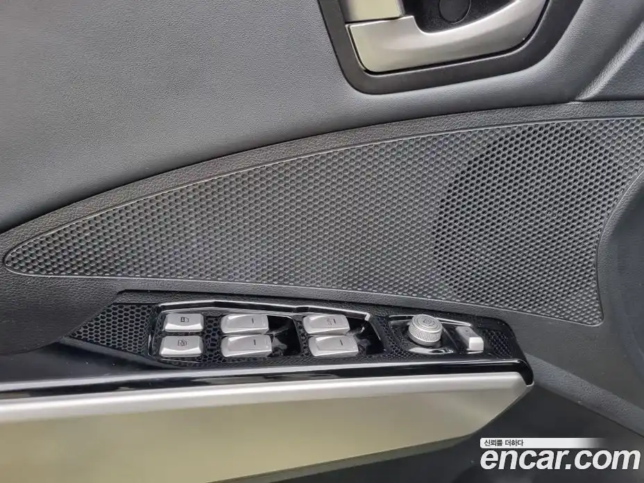 SsangYong TIBOLI 2019 1.6 гидро в Москве, фото 15