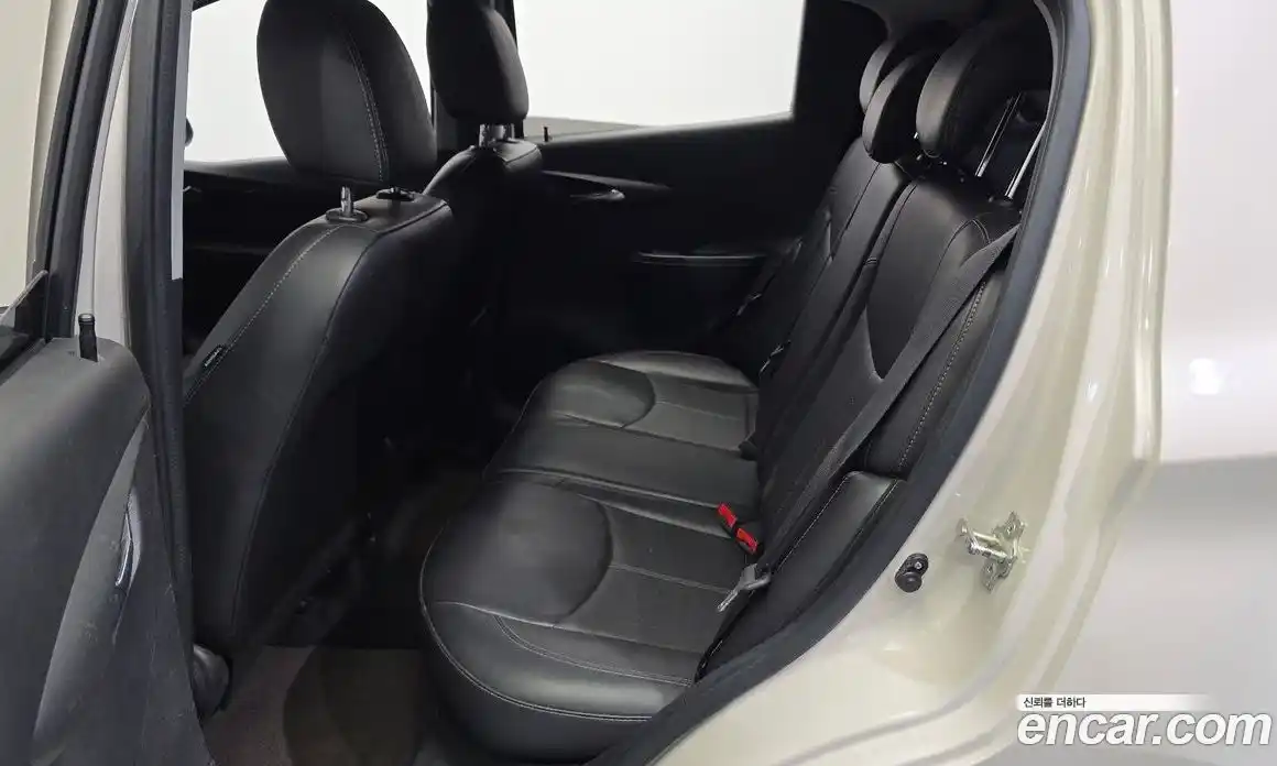 Chevrolet Spark 2016 1.0 гидро в Москве № 1238420, фото 11
