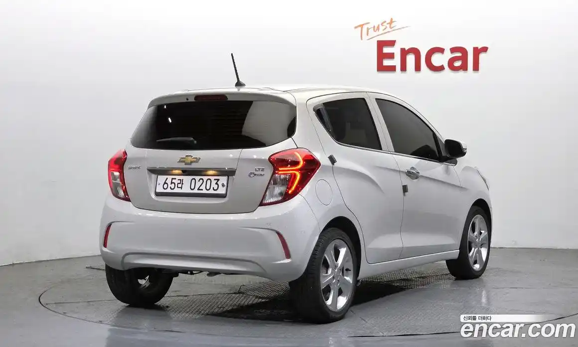 Chevrolet Spark 2016 1.0 гидро в Москве № 1238420, фото 2