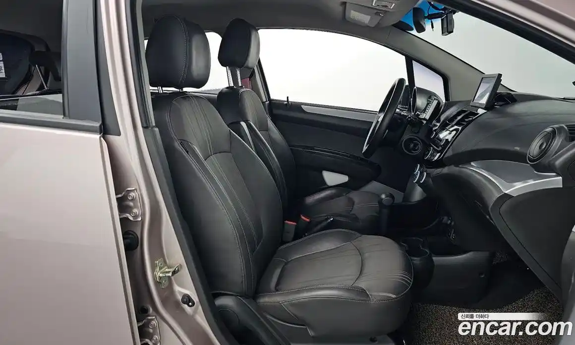 Chevrolet Spark 2013 1.0 гидро в Москве № 1238437, фото 10