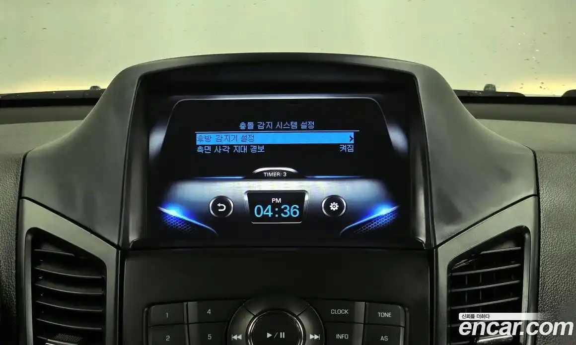 Chevrolet Orlando 2015 2.0 Автомат в Москве № 1238862, фото 16