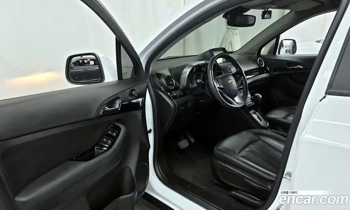 Chevrolet Orlando 2015 2.0 Автомат в Москве № 1238862, фото 10