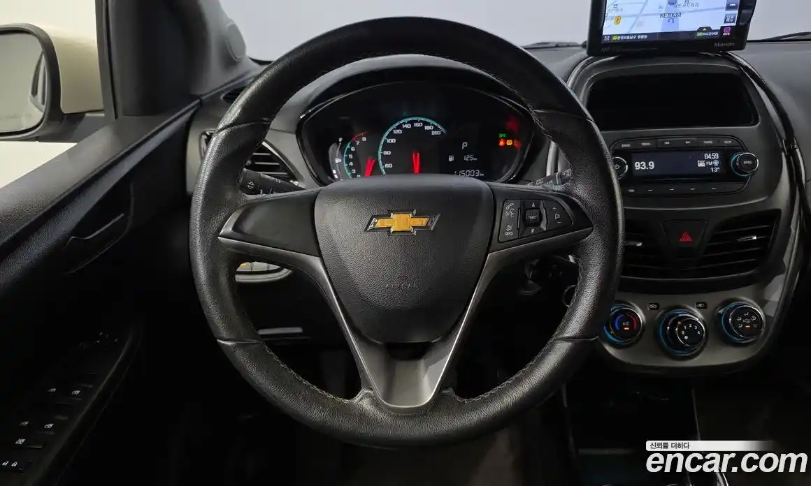 Chevrolet Spark 2016 1.0 гидро в Москве, фото 15