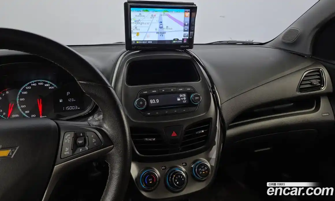 Chevrolet Spark 2016 1.0 гидро в Москве, фото 16
