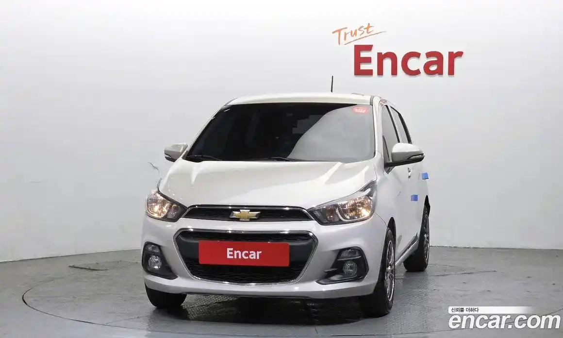 Chevrolet Spark 2016 1.0 гидро в Москве, фото 3