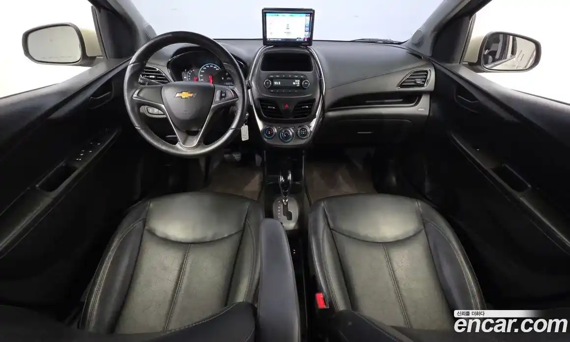 Chevrolet Spark 2016 1.0 гидро в Москве, фото 7