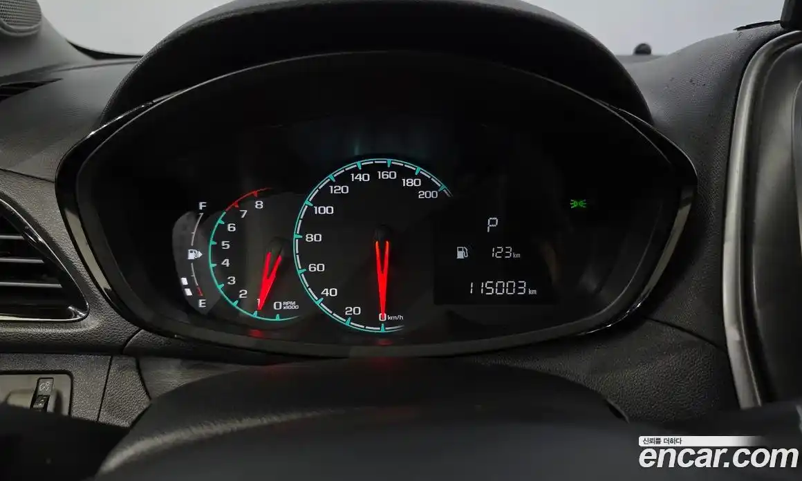 Chevrolet Spark 2016 1.0 гидро в Москве, фото 8