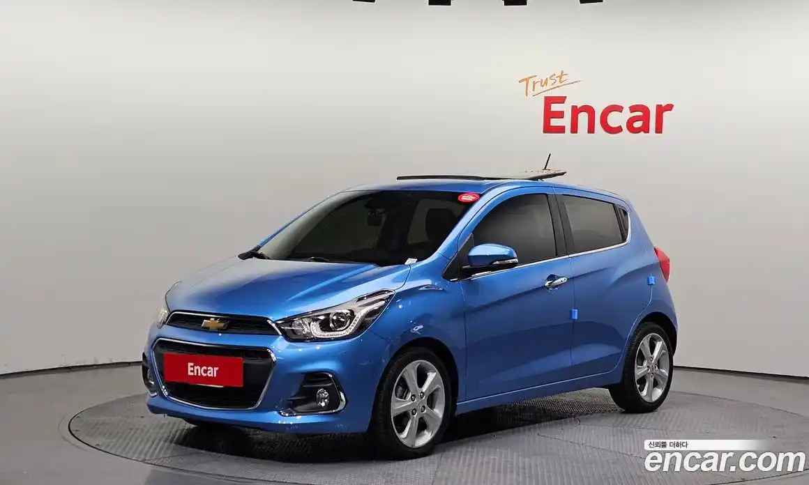 Chevrolet Spark 2016 1.0 Автомат в Москве № 1239776, фото 1
