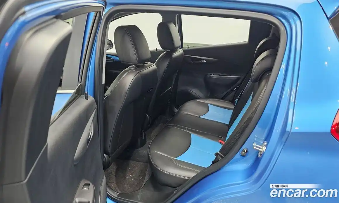 Chevrolet Spark 2016 1.0 Автомат в Москве № 1239776, фото 11