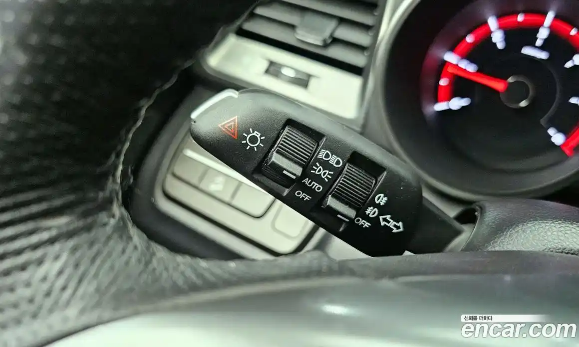 SsangYong TIBOLI 2019 1.6 Автомат в Москве № 1242060, фото 16