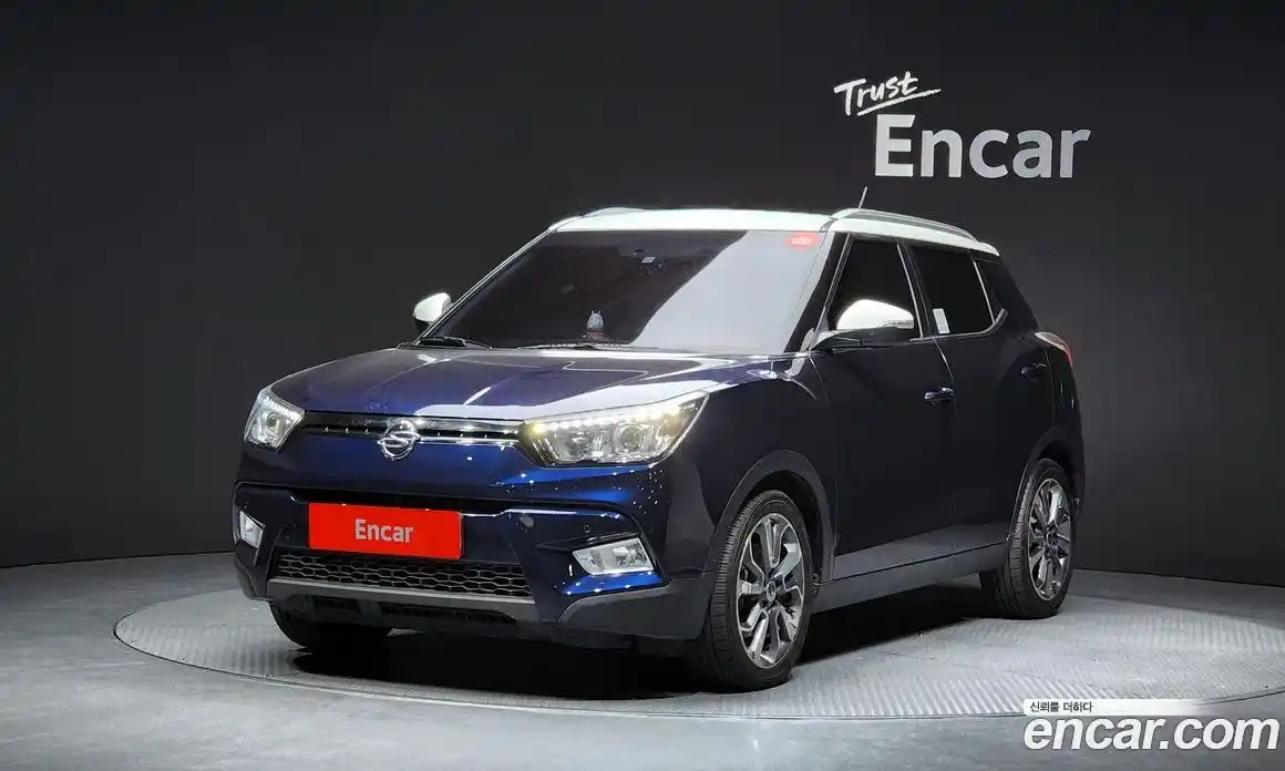 SsangYong TIBOLI 2015 1.6 Автомат в Москве № 1242127, фото 1