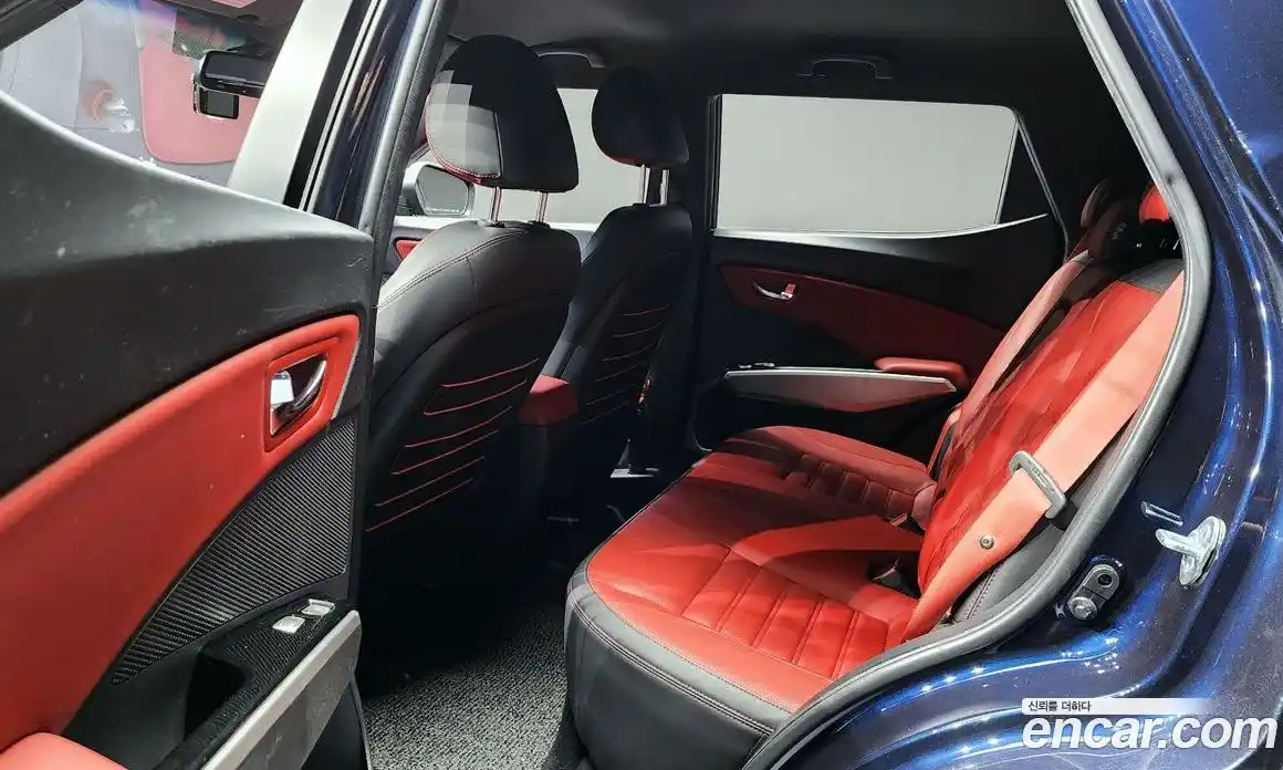 SsangYong TIBOLI 2015 1.6 Автомат в Москве № 1242127, фото 13