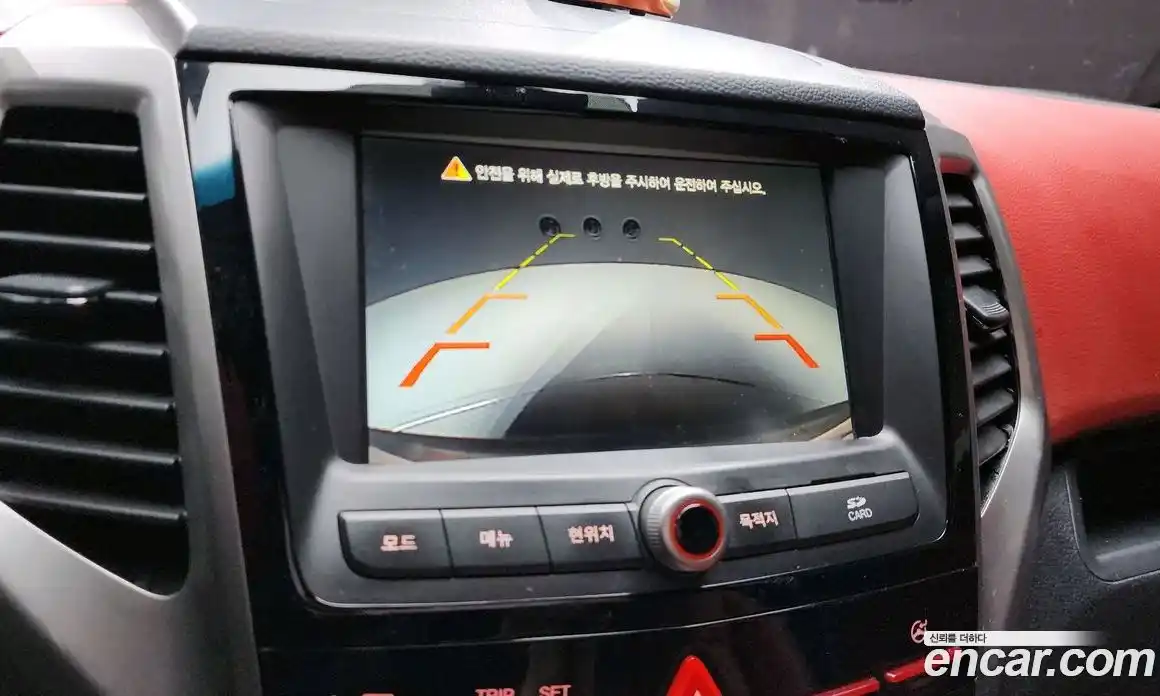 SsangYong TIBOLI 2015 1.6 Автомат в Москве № 1242127, фото 15