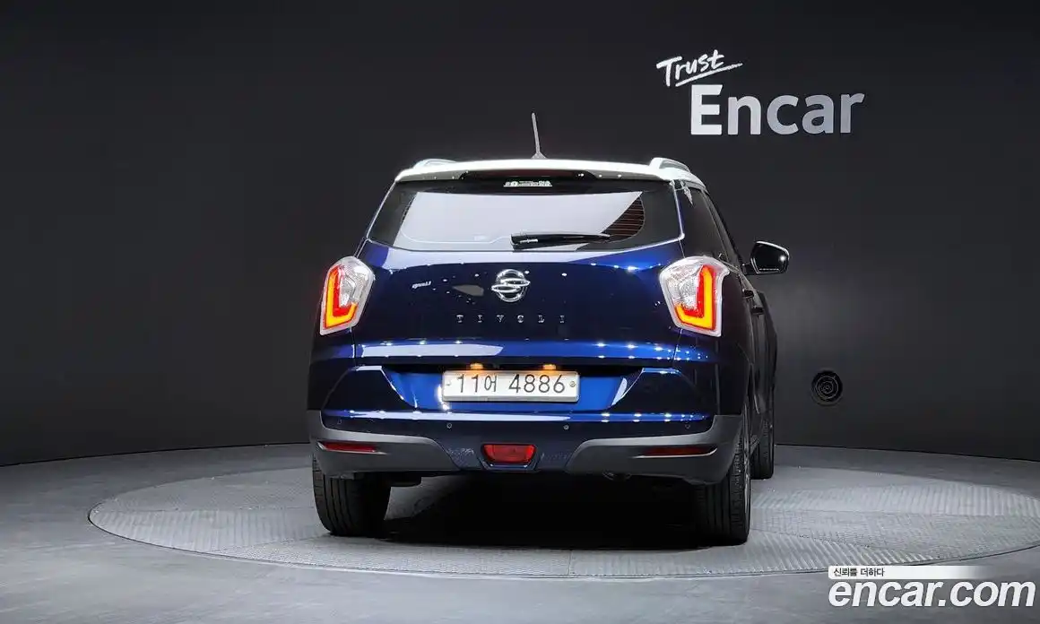 SsangYong TIBOLI 2015 1.6 Автомат в Москве № 1242127, фото 4