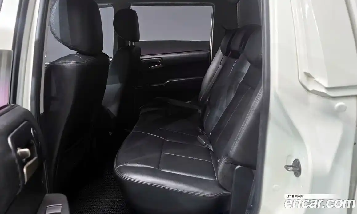 SsangYong Korando 2015 2.0 Автомат в Москве № 1242152, фото 12