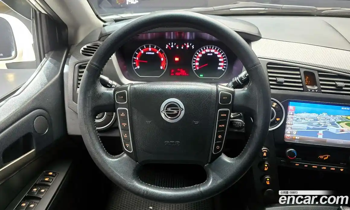 SsangYong Korando 2015 2.0 Автомат в Москве № 1242152, фото 14