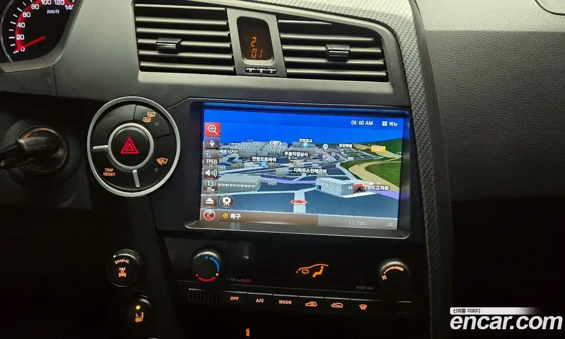 SsangYong Korando 2015 2.0 Автомат в Москве № 1242152, фото 15