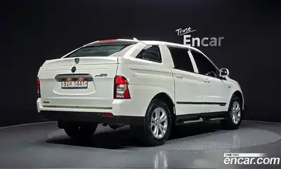 SsangYong Korando 2015 2.0 Автомат в Москве № 1242152, миниатюра 2