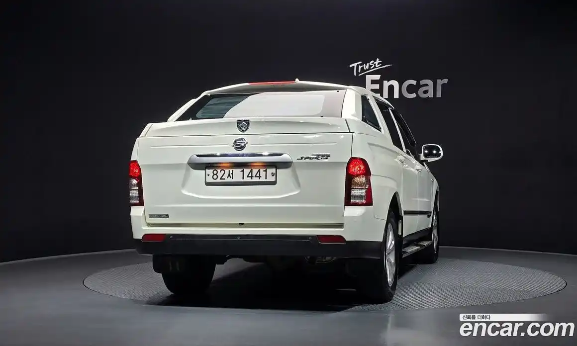 SsangYong Korando 2015 2.0 Автомат в Москве № 1242152, фото 4