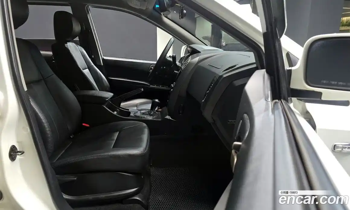 SsangYong Korando 2015 2.0 Автомат в Москве № 1242152, фото 10