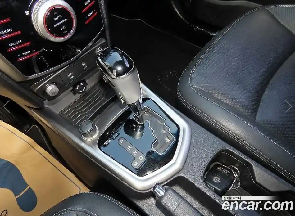 SsangYong TIBOLI 2015 1.6 Автомат в Москве № 1242224, фото 10