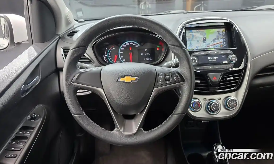 Chevrolet Spark 2016 1.0 Автомат в Москве № 1242267, фото 12