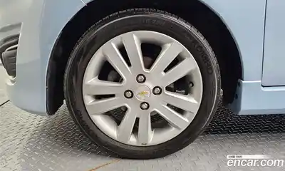 Chevrolet Spark 2014 1.0 Автомат в Москве № 1242289, миниатюра 5