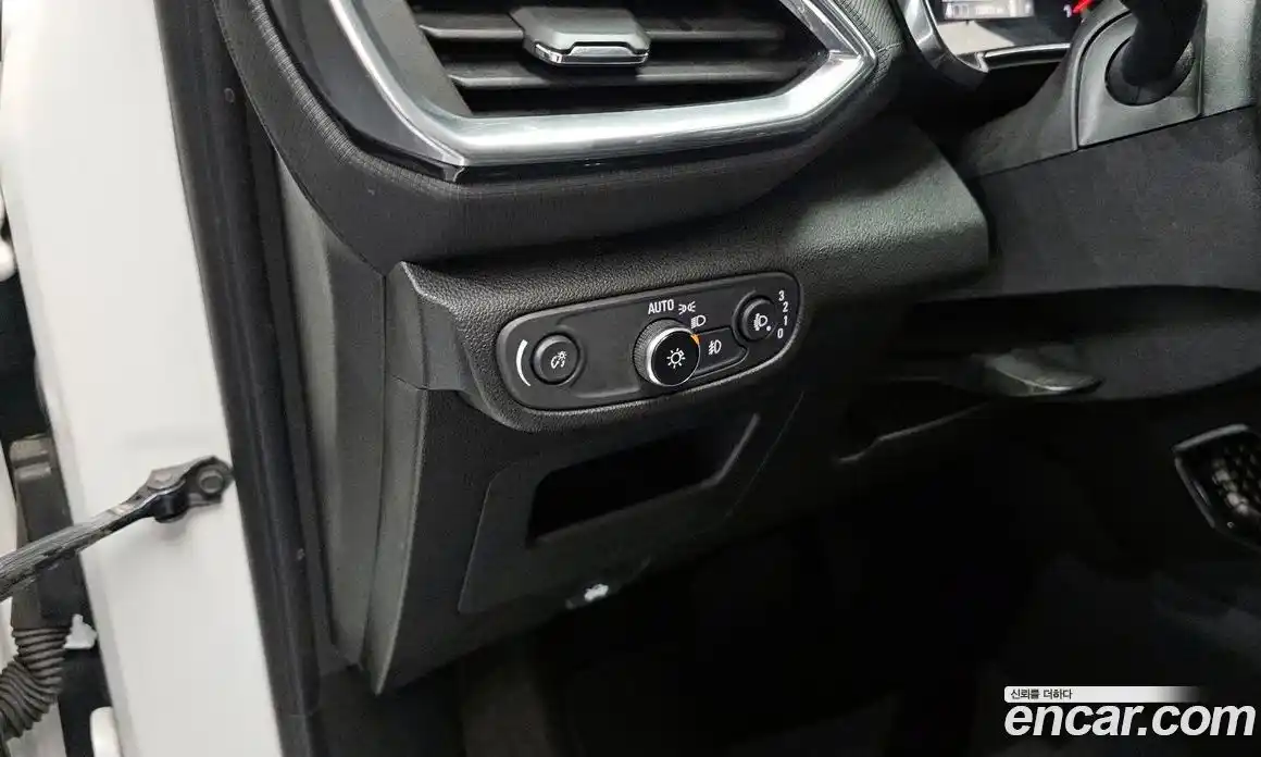 Chevrolet TrailBlazer 2020 1.3 Автомат в Москве № 1242366, фото 18