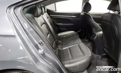 Hyundai Avante 2018 1.6 гидро в Москве № 112292, миниатюра 12
