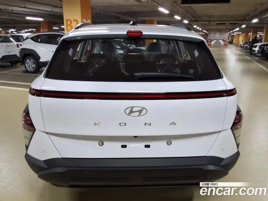 Hyundai Kona 2026 1.6 гидро в Москве № 1244400, фото 4