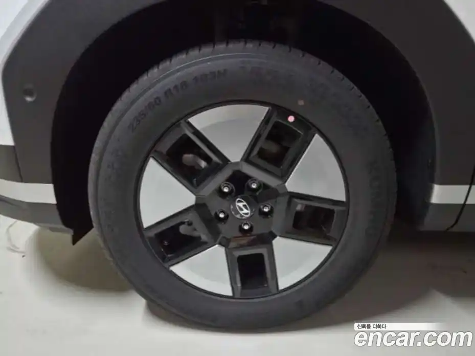 Hyundai Santa Fe 2025 1.6 гидро в Москве № 1244427, фото 5