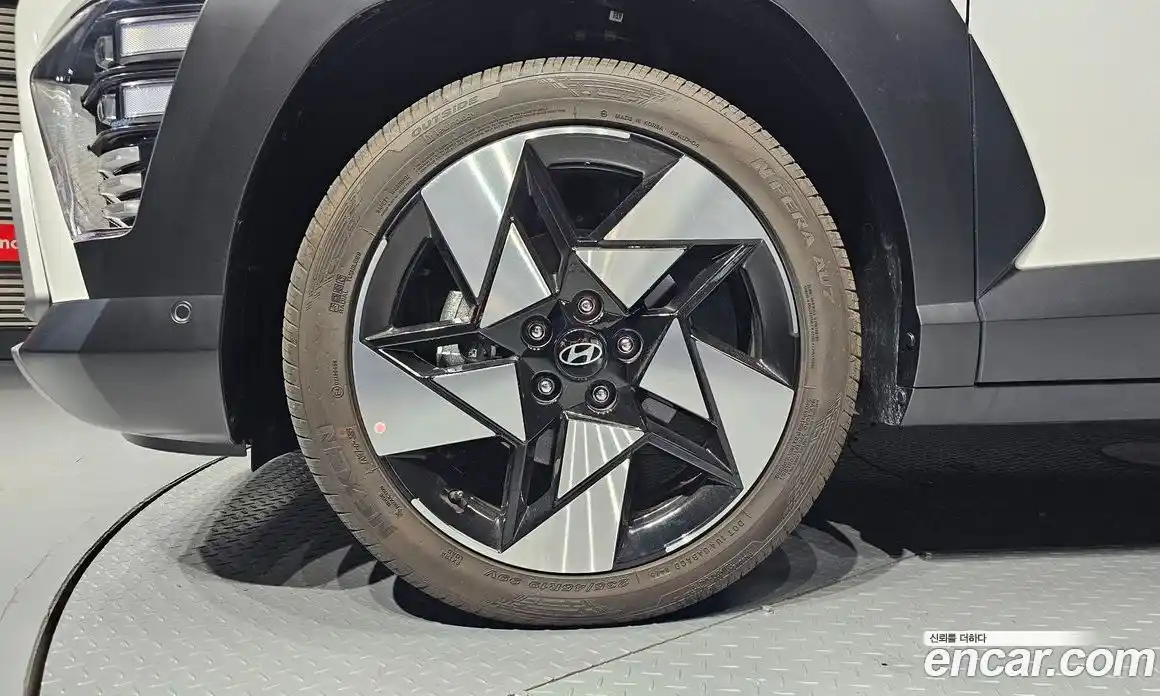 Hyundai Kona 2025 1.6 гидро в Москве № 1244433, фото 5