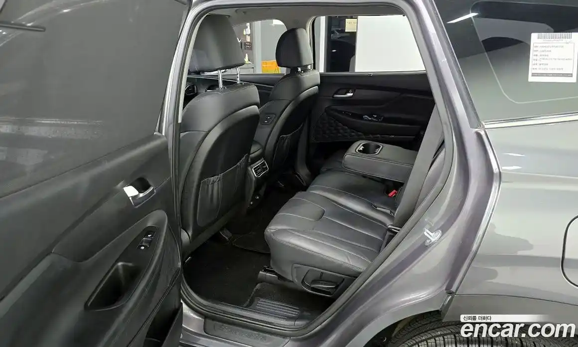 Hyundai Santa Fe 2023 2.5 гидро в Москве № 1244460, фото 11