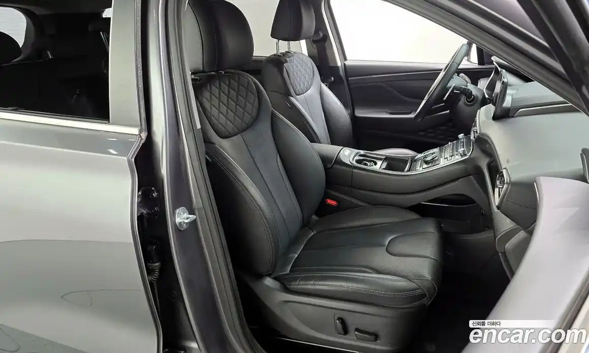 Hyundai Santa Fe 2023 2.5 гидро в Москве № 1244460, фото 12