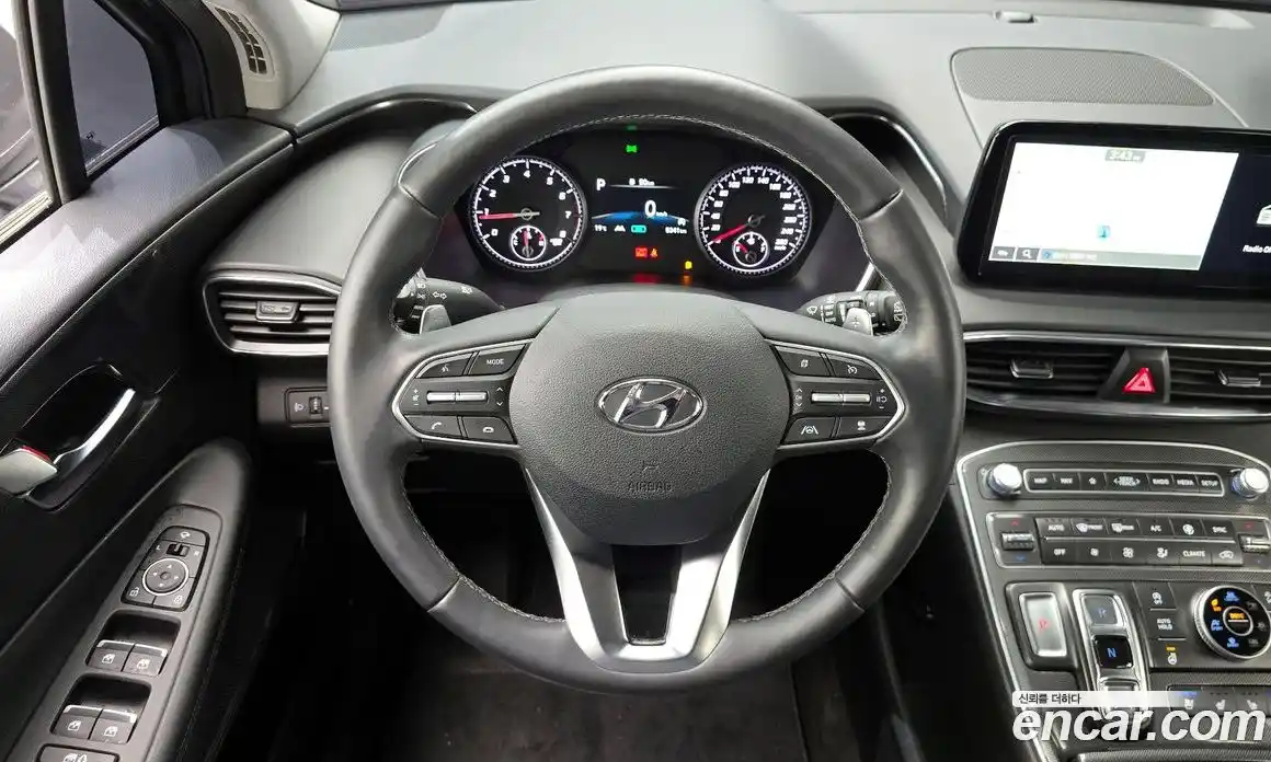 Hyundai Santa Fe 2023 2.5 гидро в Москве № 1244460, фото 13