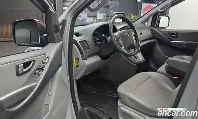 Hyundai Starex 2016 2.5 Автомат в Москве № 1244609, миниатюра 10