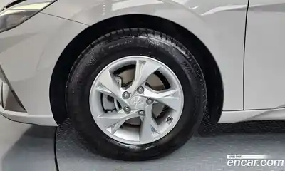 Hyundai Avante 2023 1.6 гидро в Москве № 1244646, миниатюра 5