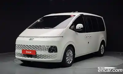 Hyundai Staria, 2022