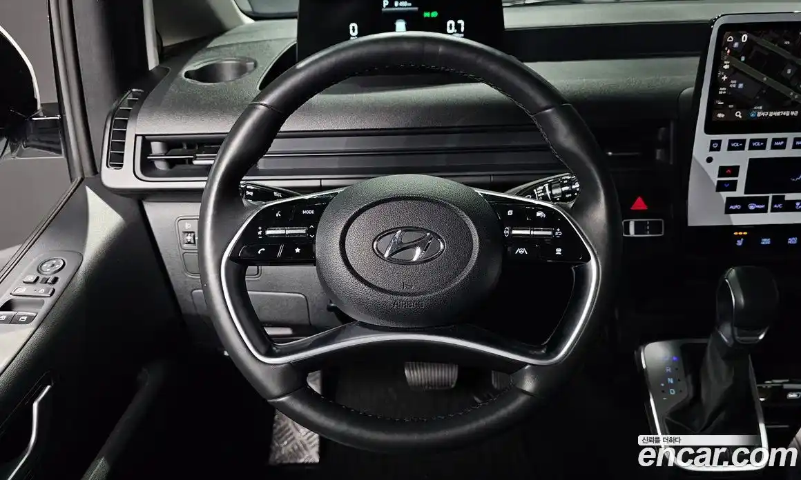 Hyundai Staria 2022 2.2 гидро в Москве № 1244664, фото 13