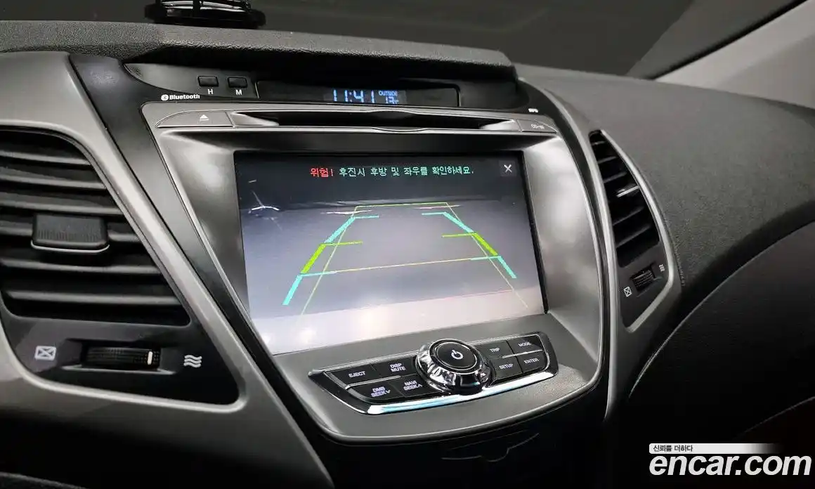 Hyundai Avante 2014 1.6 гидро в Москве № 1244742, фото 15
