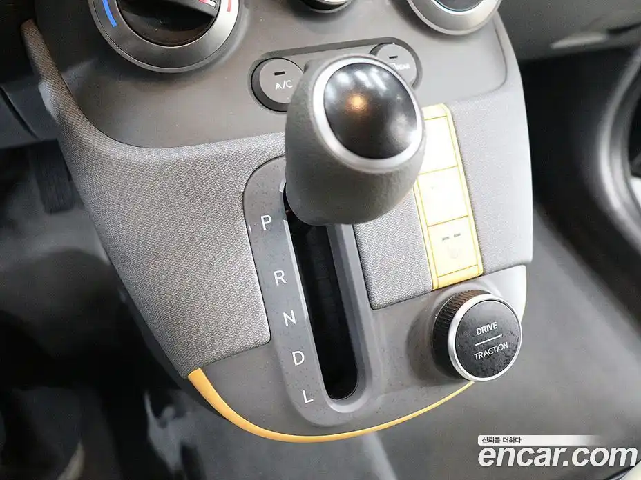 Hyundai Casper 2022 1.0 Автомат в Москве № 1244775, фото 9