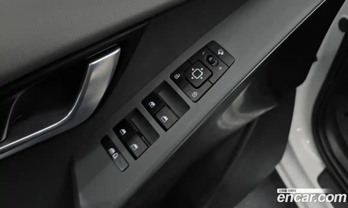 Kia Niro 2025 1.6 гидро в Москве № 1244833, фото 19