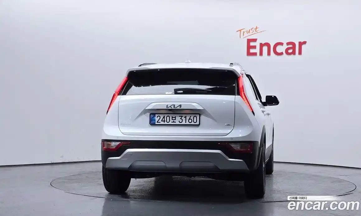 Kia Niro 2025 1.6 гидро в Москве № 1244833, фото 4