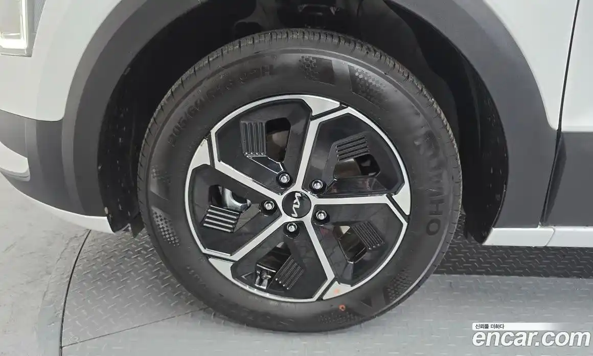Kia Niro 2025 1.6 гидро в Москве № 1244833, фото 5