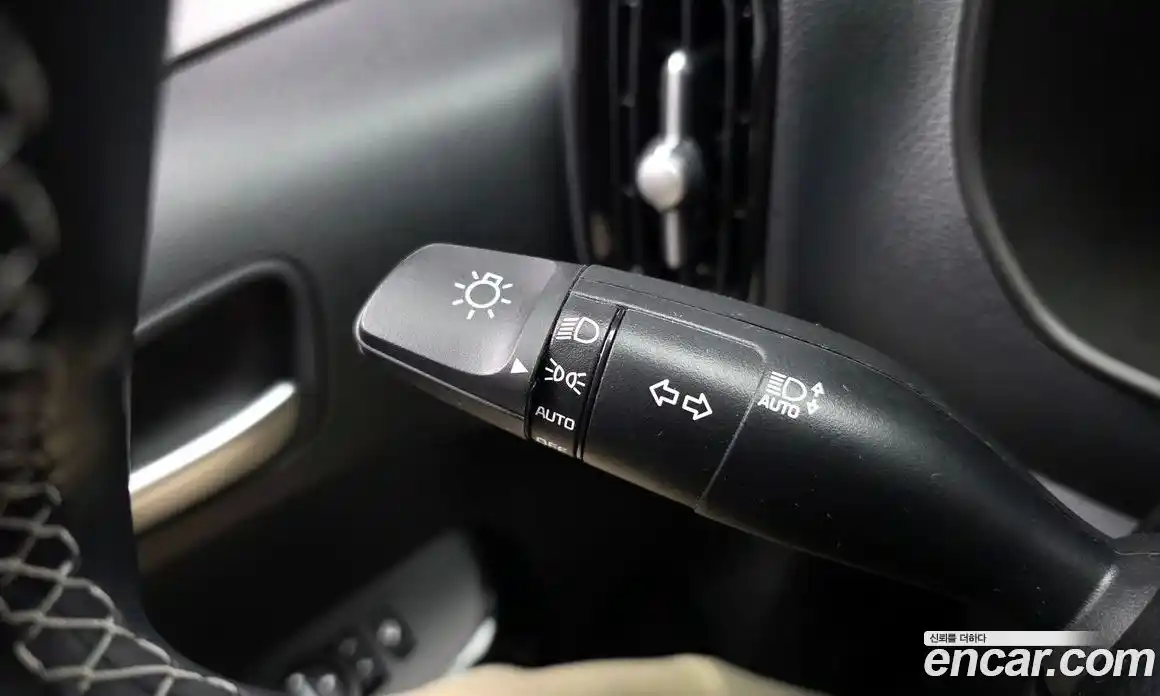 Kia Morning 2023 1.0 Автомат в Москве № 1244836, фото 18