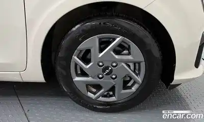 Kia Morning 2023 1.0 Автомат в Москве № 1244836, миниатюра 5