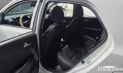 Kia Morning 2025 1.0 Автомат в Москве № 1244856, миниатюра 11